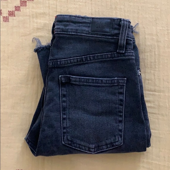 BDG urban Outfitters kick flare high Rise cropped - Picture 2 of 6